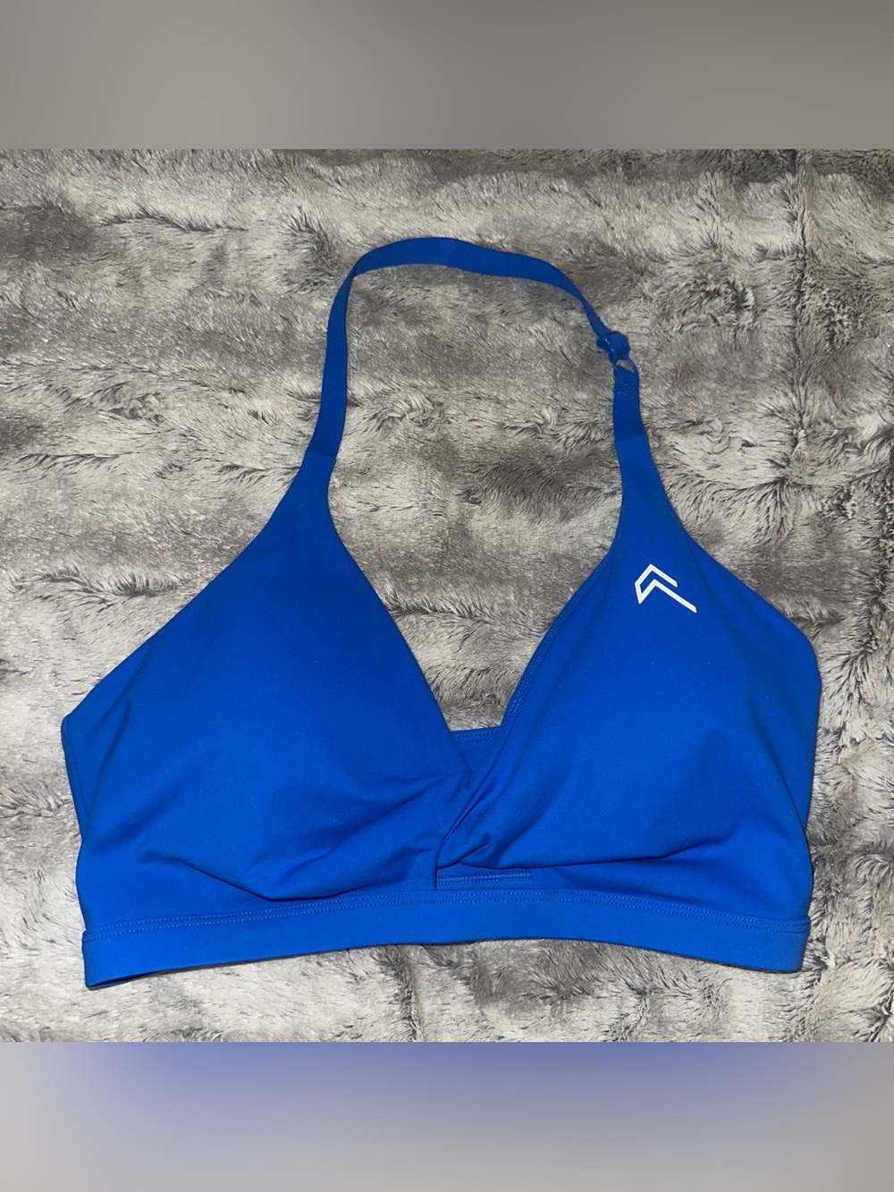 LIKE NEW women’s medium ‘Oneractive’ cobalt blue unified twist sports bra